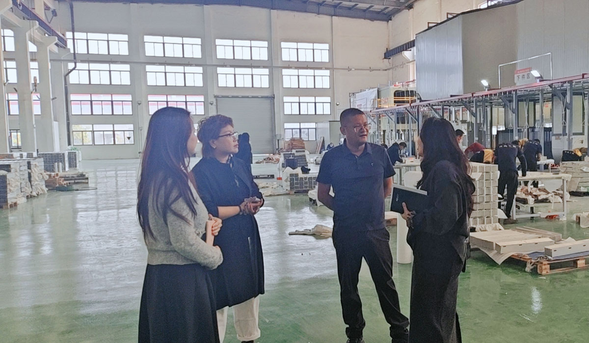 深入企業(yè)一線，筑牢風(fēng)控基石